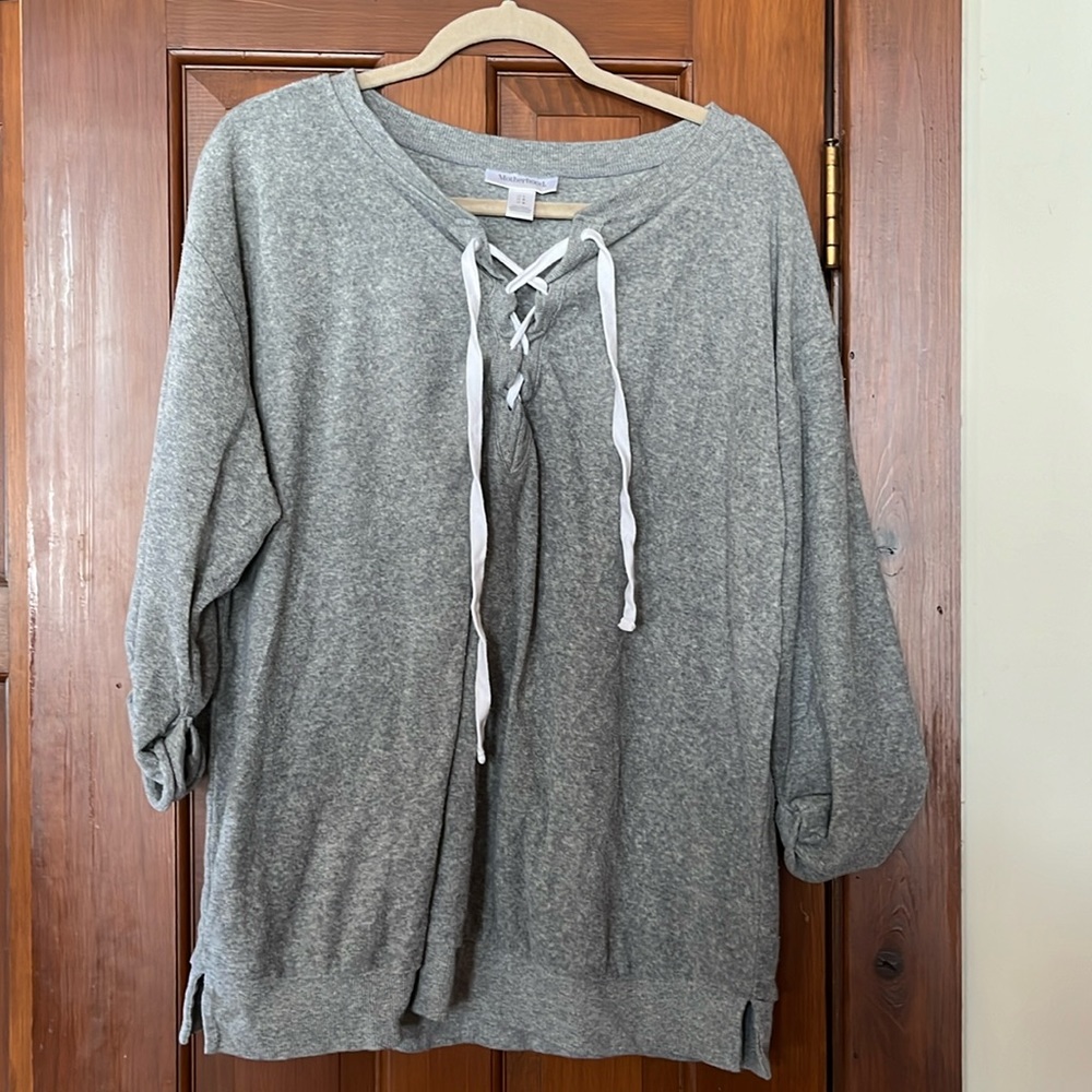 Maternity sweater Size L